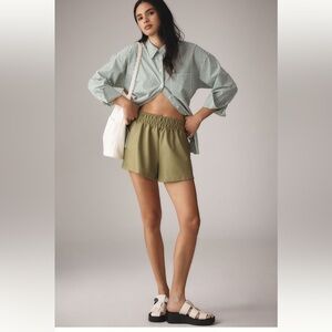 NWT new small Anthropologie Somerset shorts faux leather moss green skirty